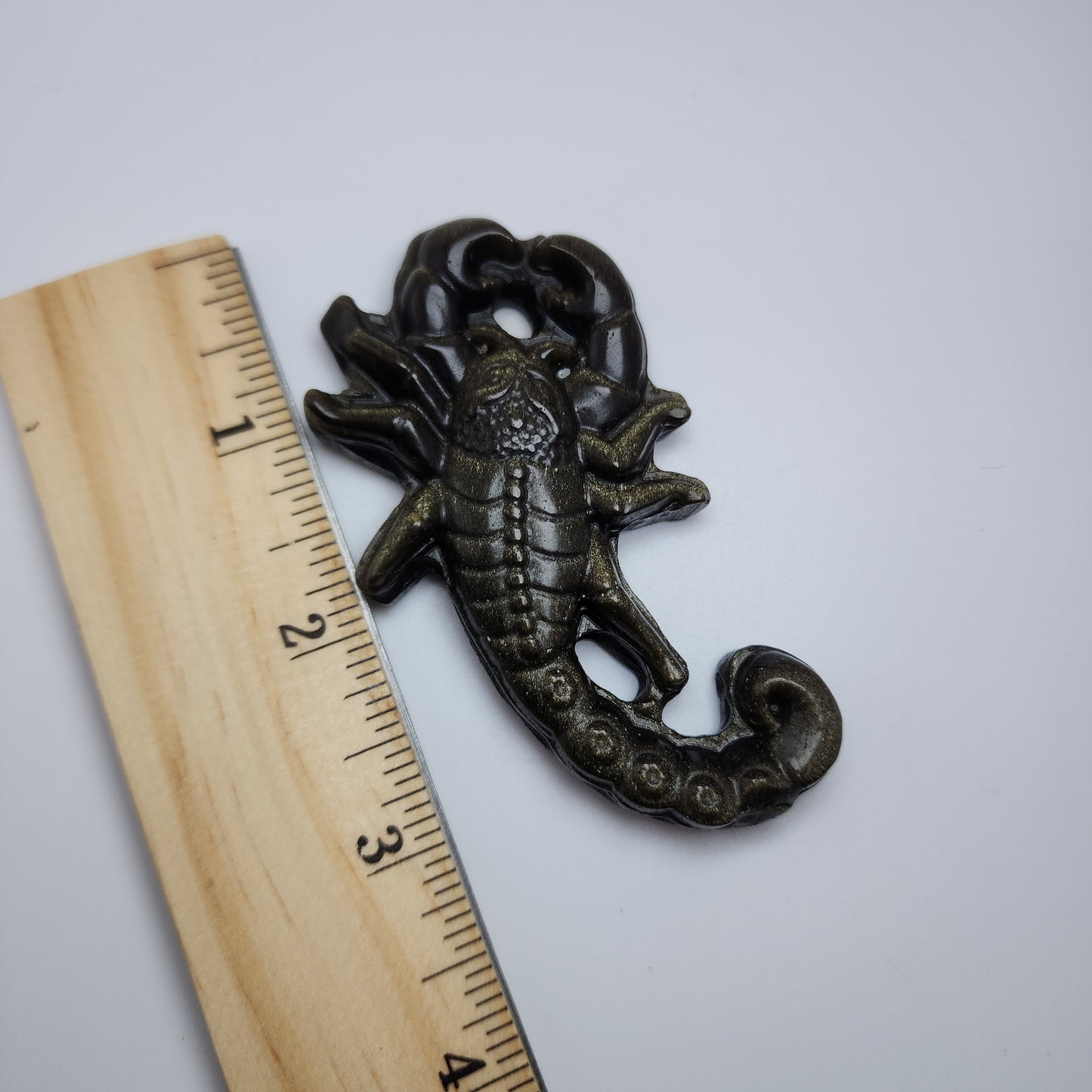 *Goldsheen Obsidan Scorpion