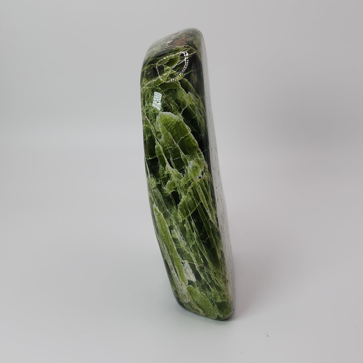 *Green Tremolite Free Form