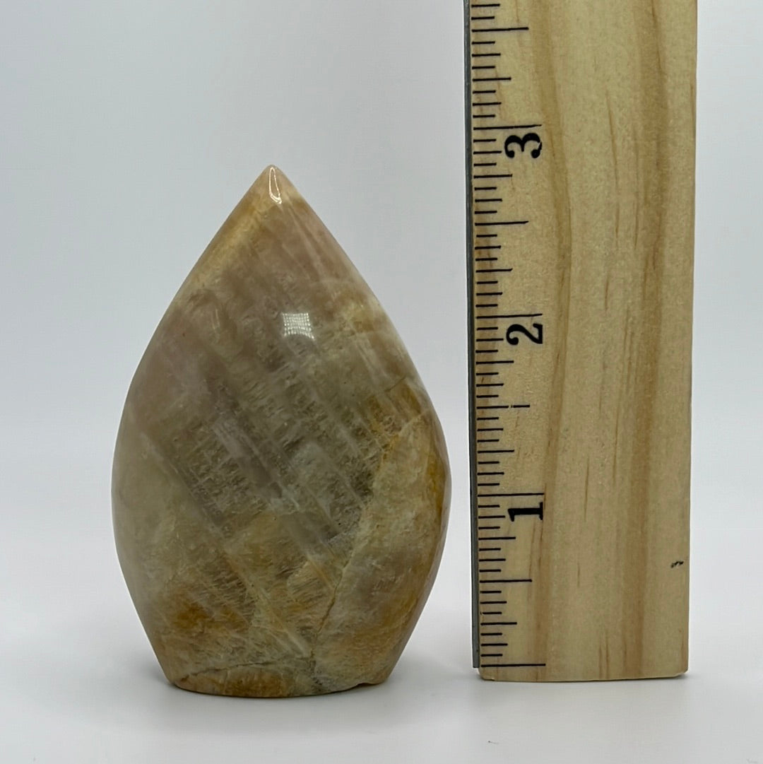 Peach Moonstone Flame